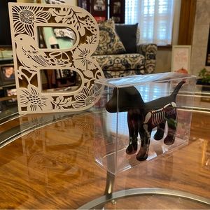 VS Pink Mini mini dog